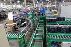 Large electrical breaker assembl with Itoh rollers and shuttel car
